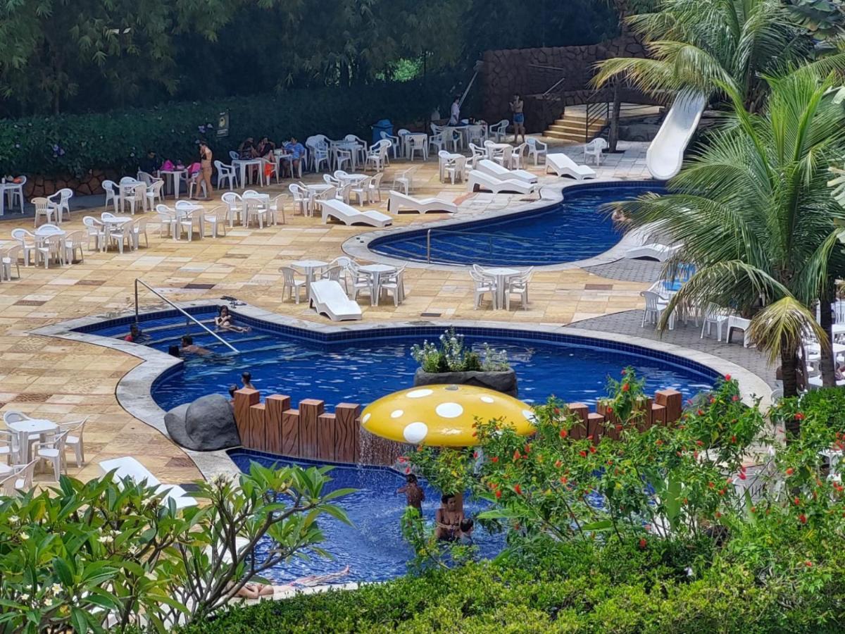 Hotel Golden Калдас Новас Екстериор снимка