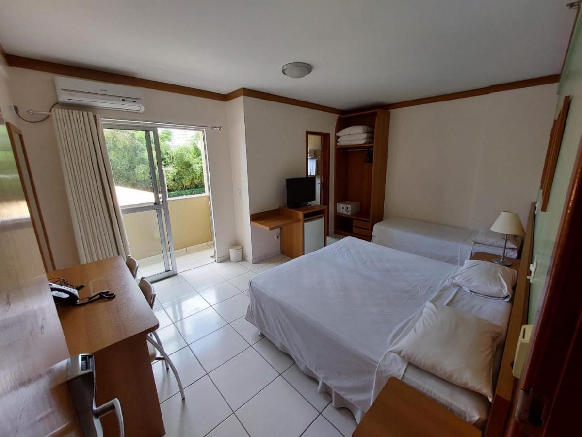 Hotel Golden Калдас Новас Екстериор снимка